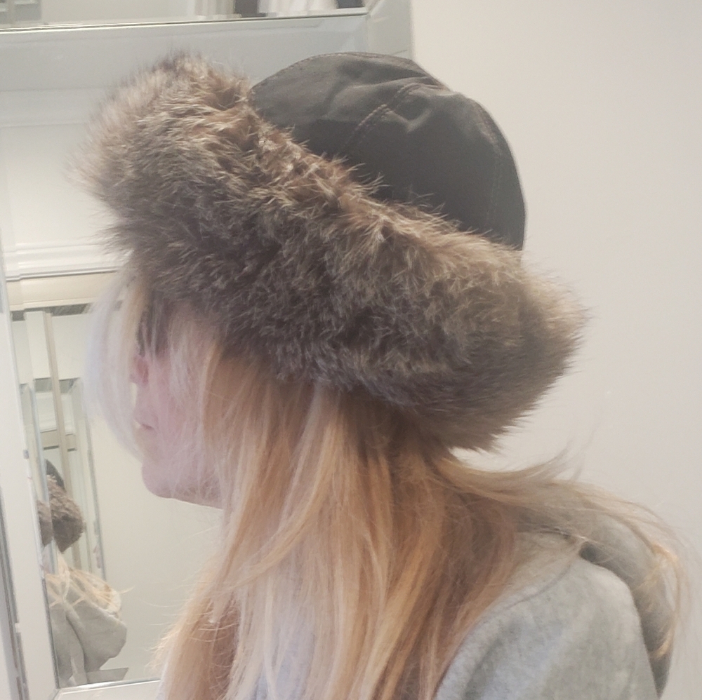 Indigo Fox Fur Cloche Hat